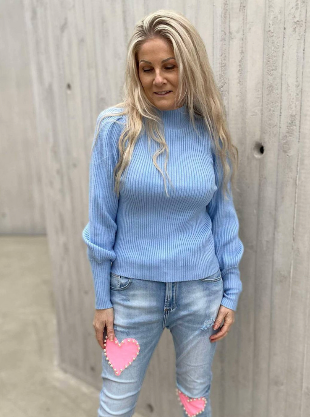 Pepper Louise Genser Lys Blå