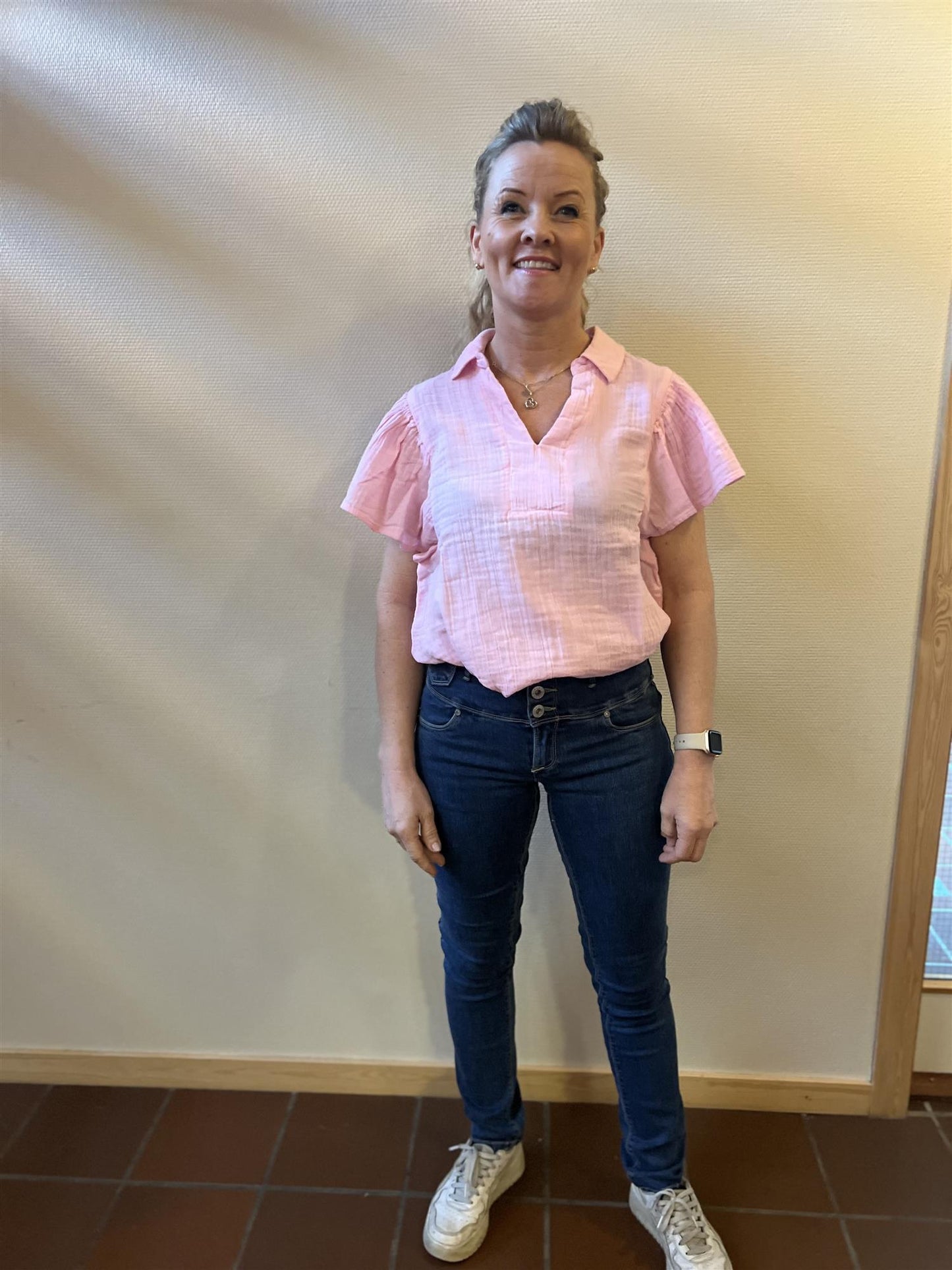 Culture CUpenny Elina – Lys rosa bluse med broderier