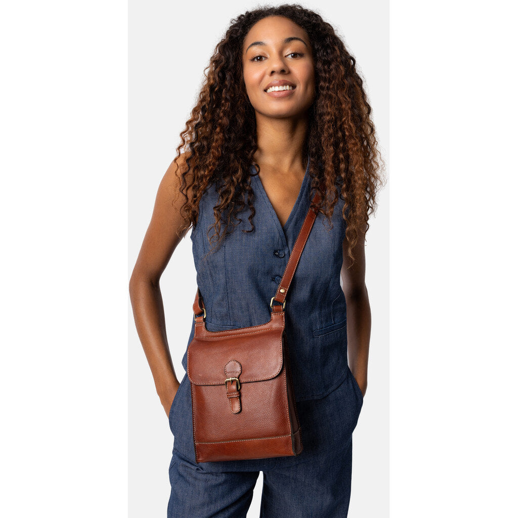RE:DESIGNED Jeane Big Cognac 100% Skinn