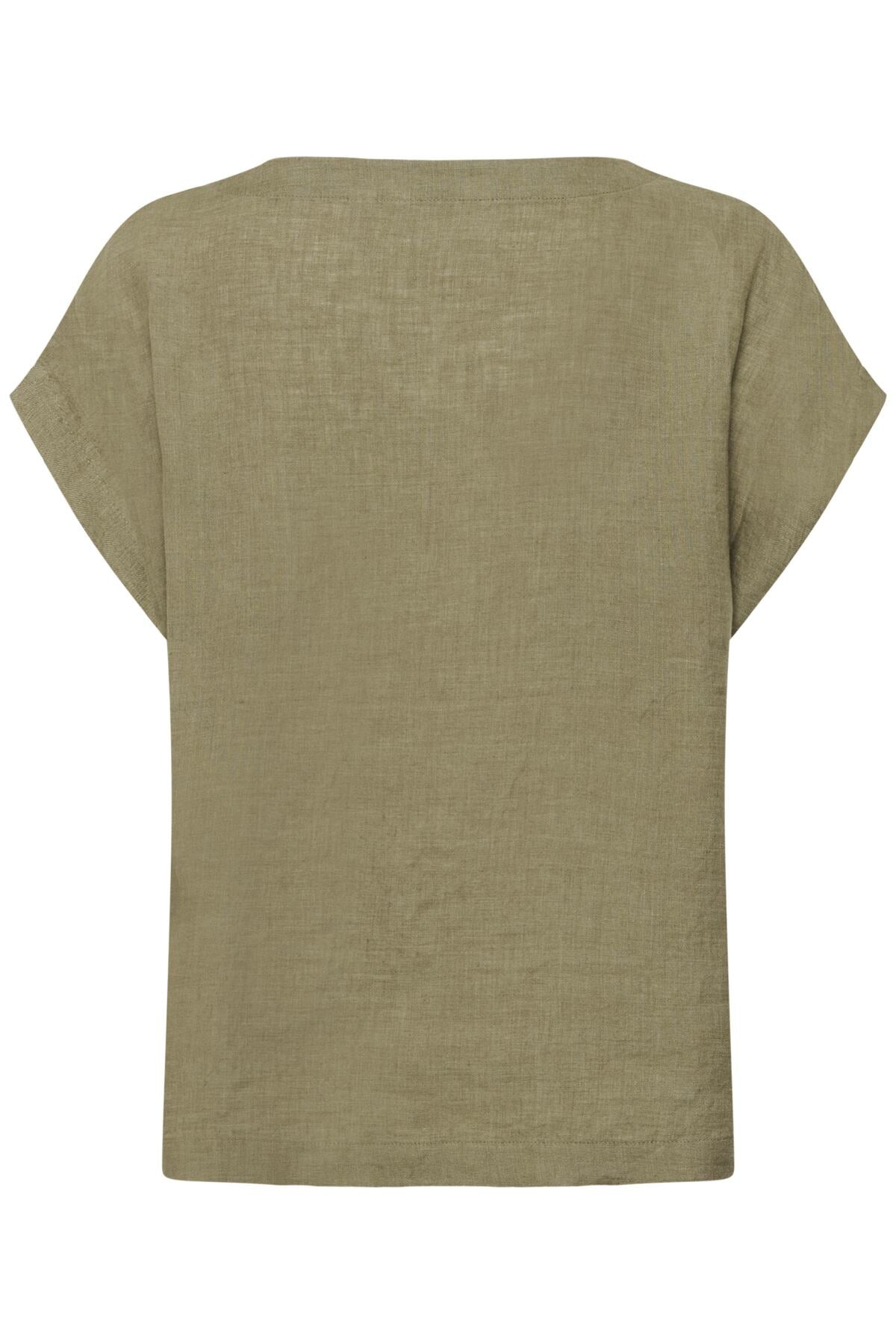 Culture CUaniela Molly – Mosegrønn bluse med lette vingeermer
