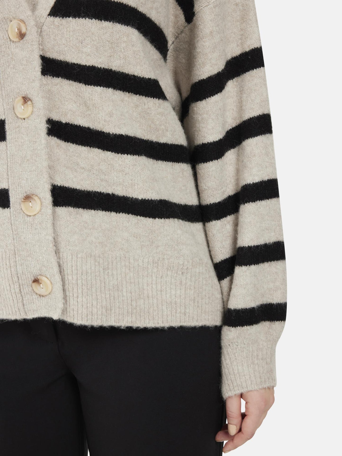 B. Copenhagen Strikkegenser stripete Sort/Offwhite