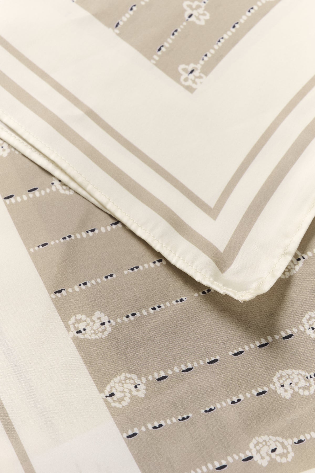 Culture CUloli Banda Scarf Dune Grapic