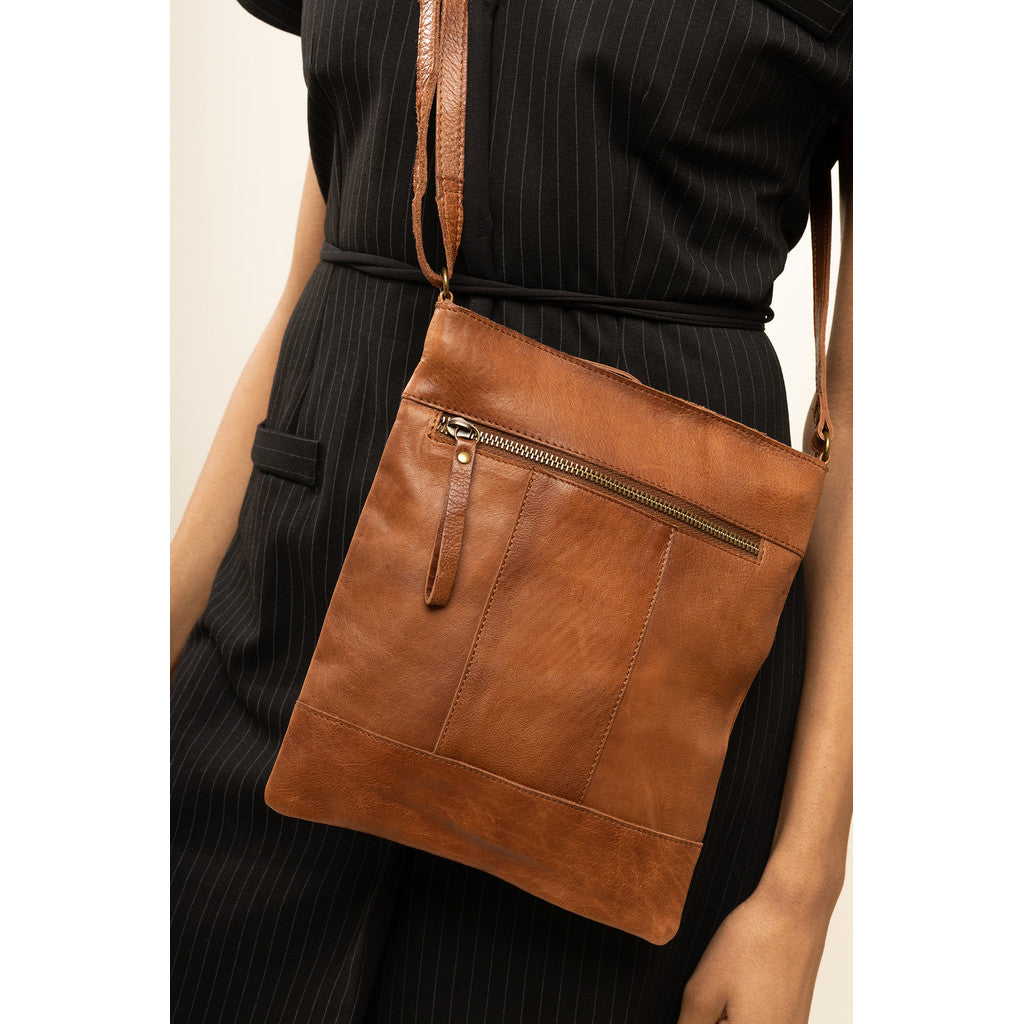 RE:DESIGNED Lillesand Urban Walnut 100% Skinn