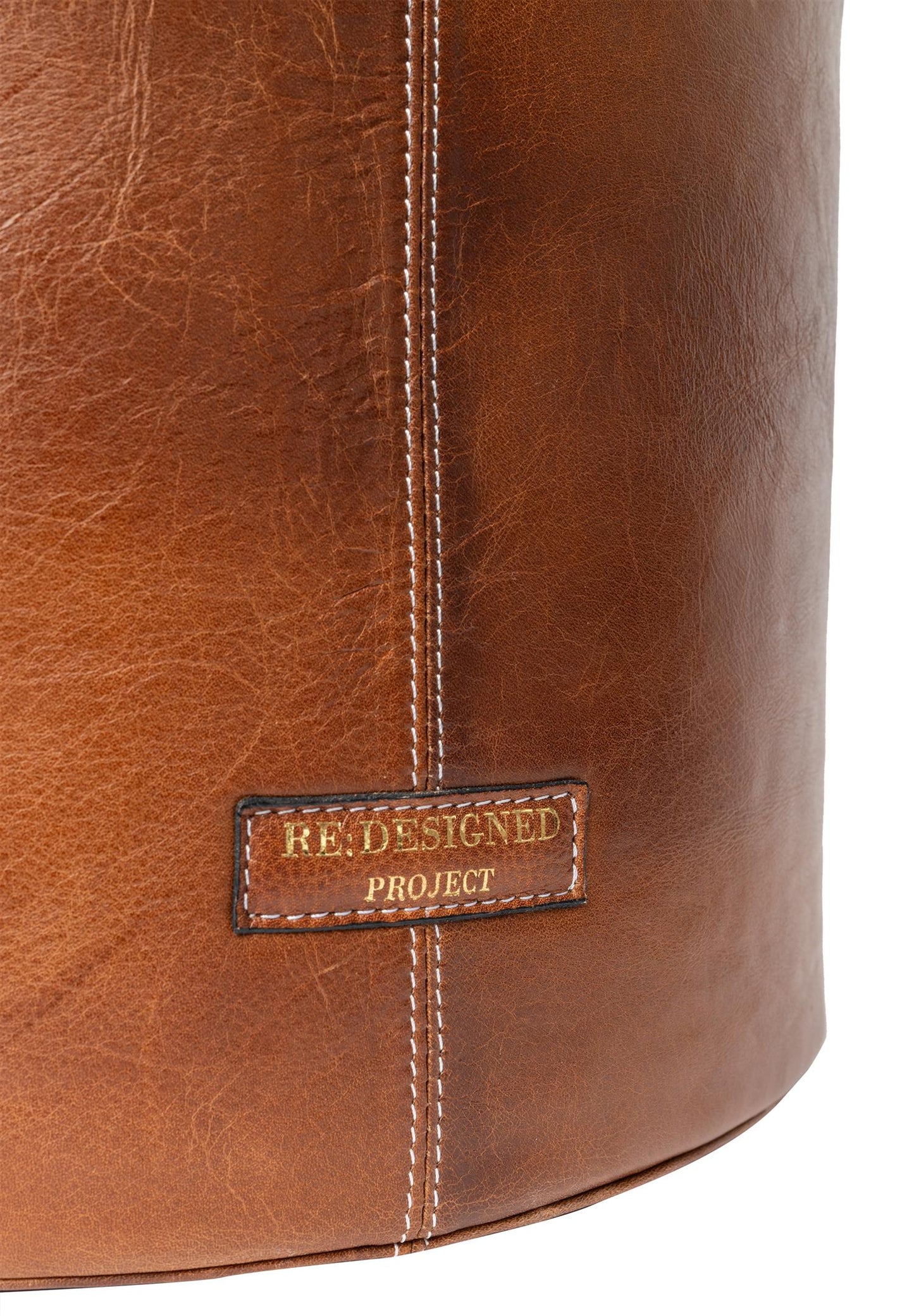 RE:DESIGNED Strikketøy-oppbevaring Prosjekt 27 Walnut 100% Skinn