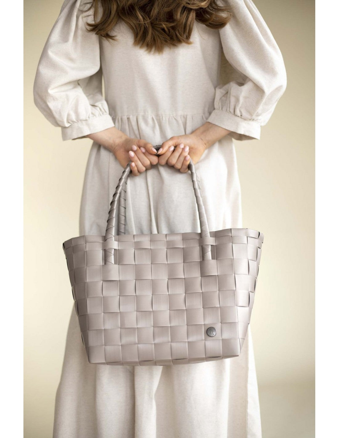 Handed By Paris Shopper Liver