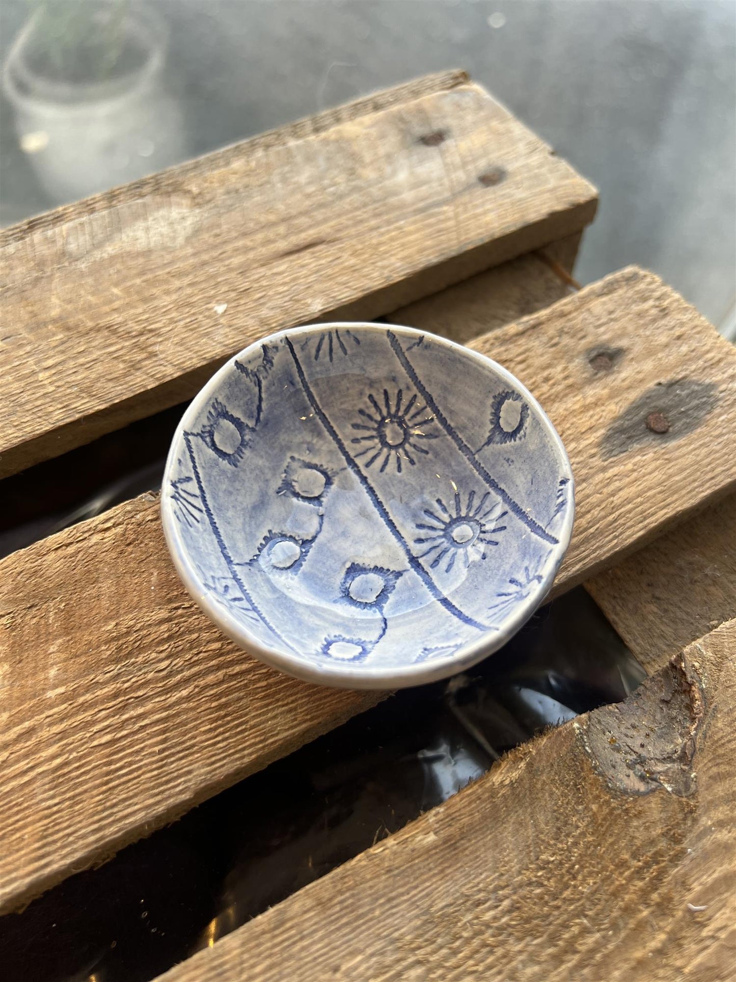 Wonki Ware Liten Skål Mørkeblå 7,5 Cm