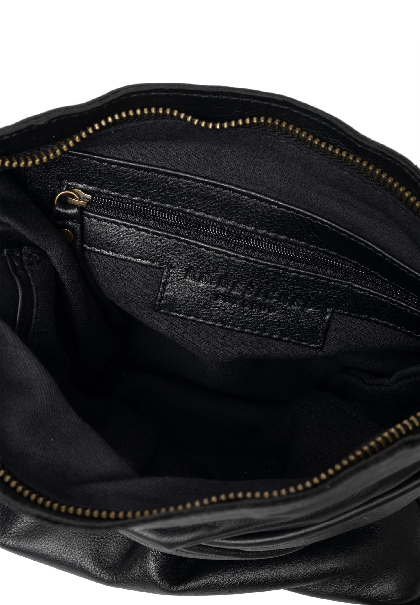 RE:DESIGNED Skinnveske Heddi Small Black 100% Skinn