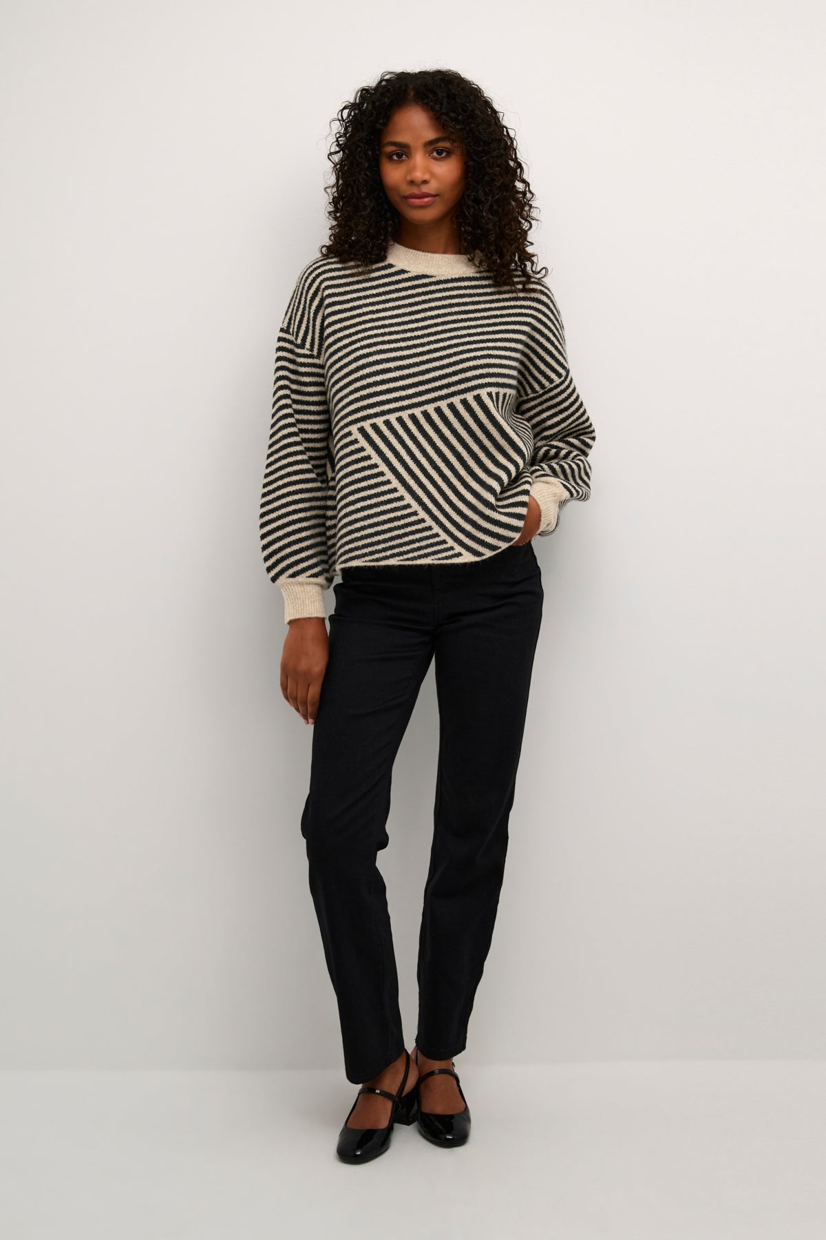 Kaffe Clothing KAverana Knit Pullover Feather Gray Melange/Black
