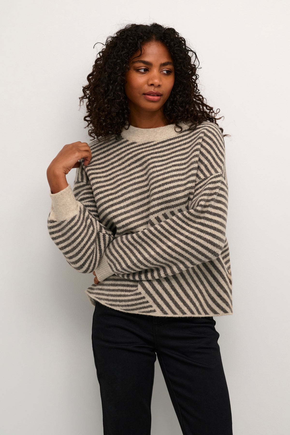 Kaffe Clothing KAverana Knit Pullover Feather Gray Melange/Brown