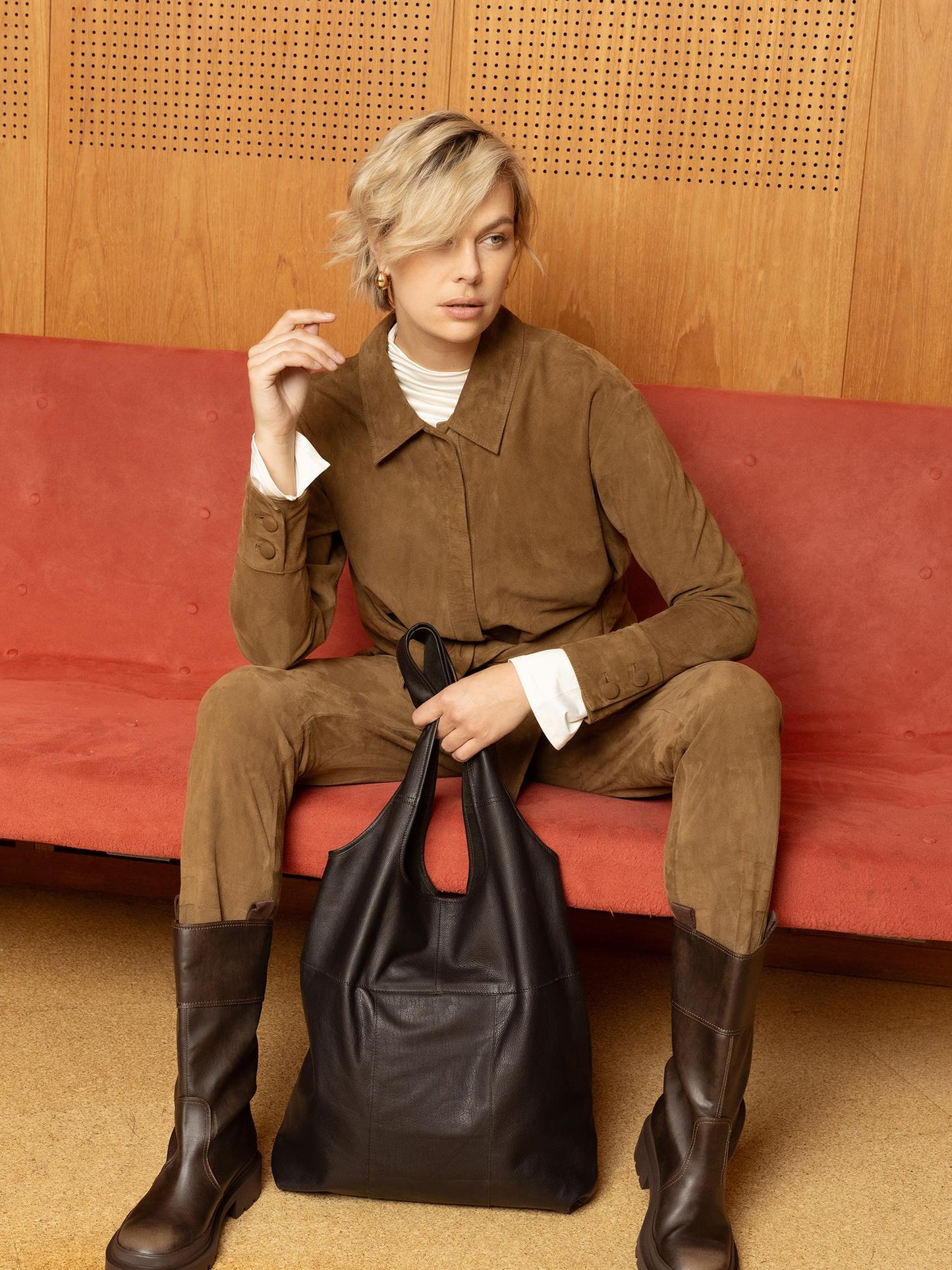 RE:DESIGNED Skinnveske Lyra Urban Black 100% Skinn