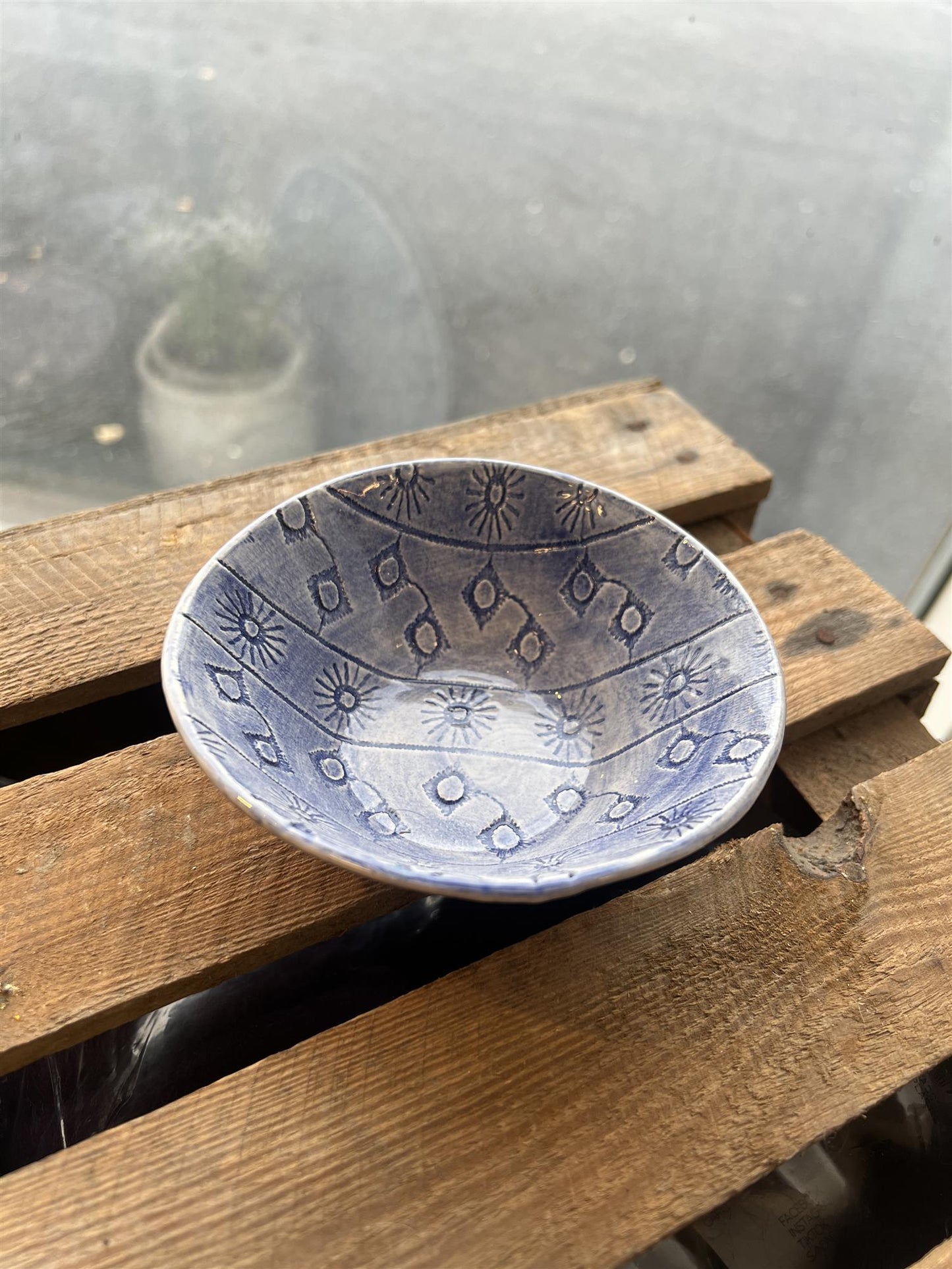 Wonki Ware Liten Skål Mørkeblå 12 Cm