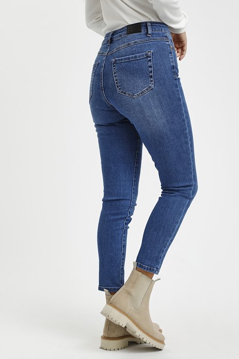 Kaffe Clothing KAsinem HW 7/8 Jeans Medium Blue Denim