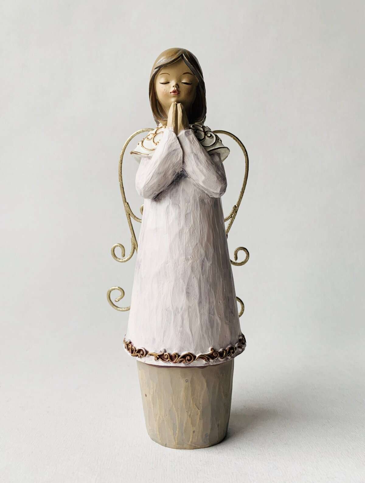 Engel M/Gullvinger h 22 cm