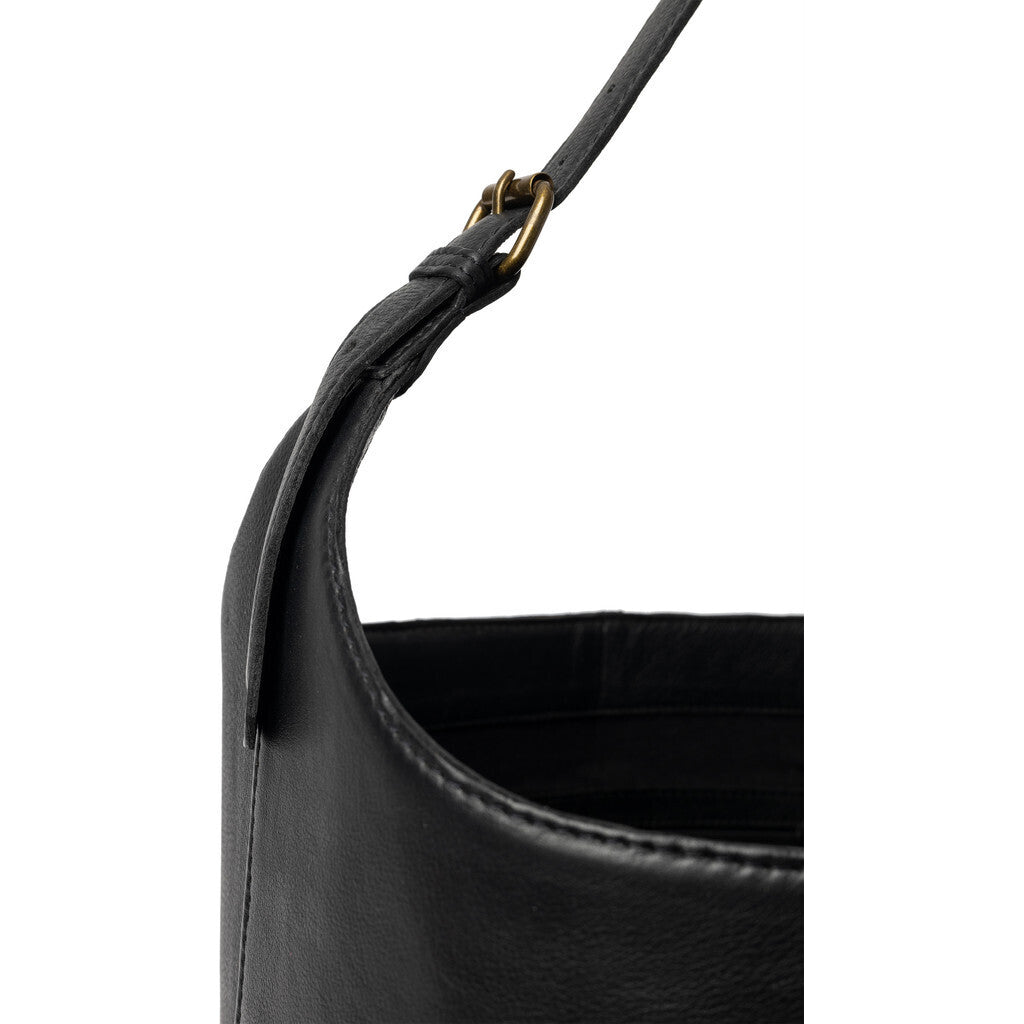 RE:DESIGNED Strikketøy-oppbevaring Prosjekt 27 Sort 100% Skinn