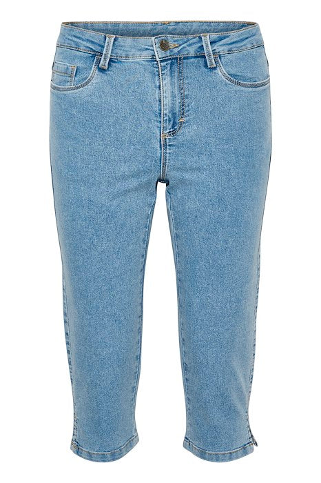 Kaffe Clothing KAvicky Capri Jeans Light Blue