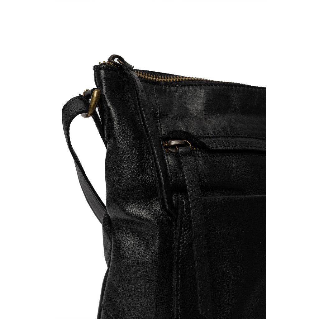 RE:DESIGNED Leknes Urban Crossover Black 100% Skinn