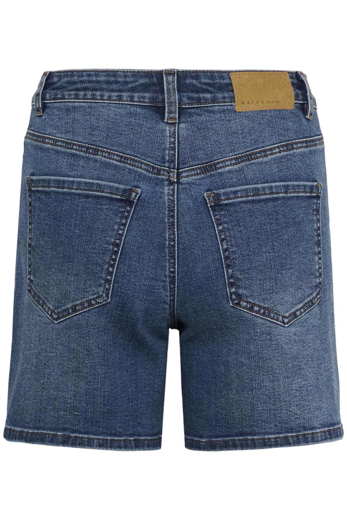 Kaffe KAbrook – Mellomblå denimshorts med påsydde frontlommer