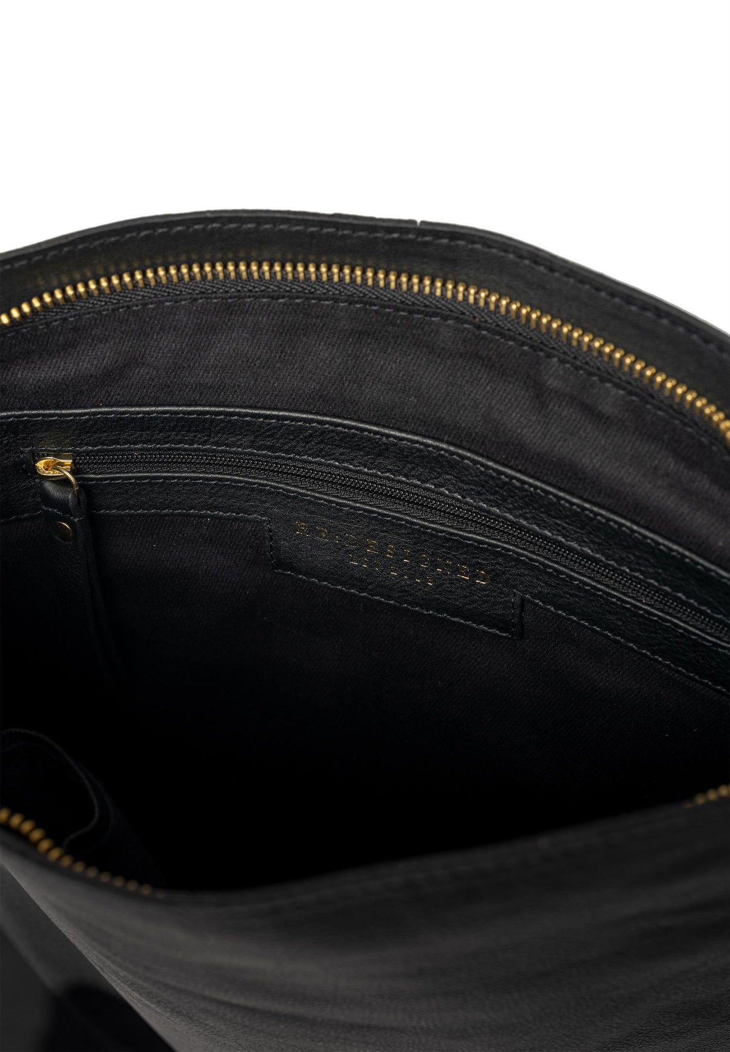 RE:DESIGNED Skinnveske Fillis Big Crossover Black 100% Skinn