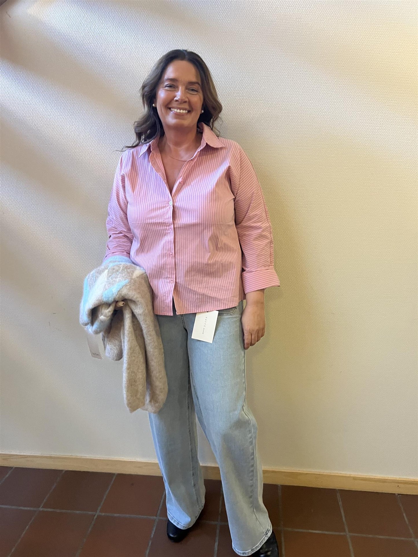 Floyd Zina Stripe – Rosa stripete skjorte med stretch