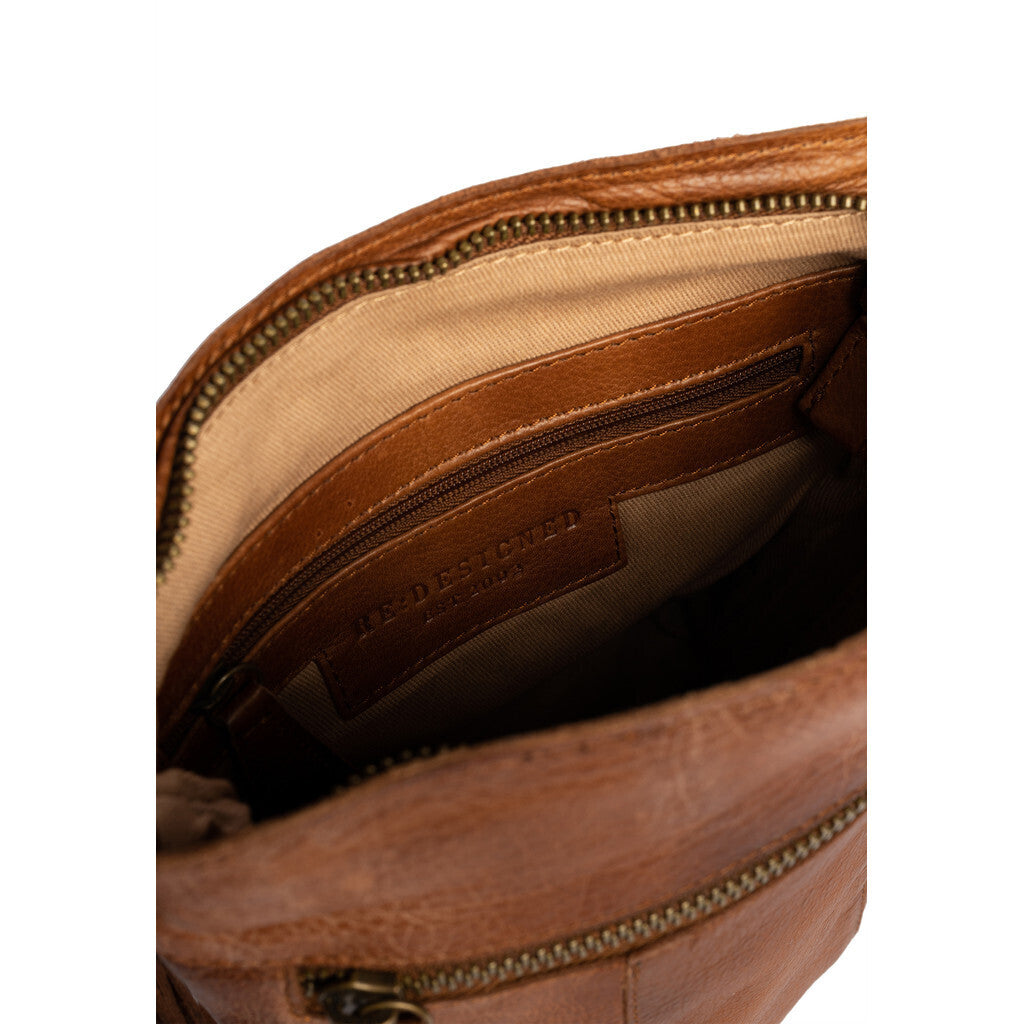 RE:DESIGNED Lillesand Urban Walnut 100% Skinn