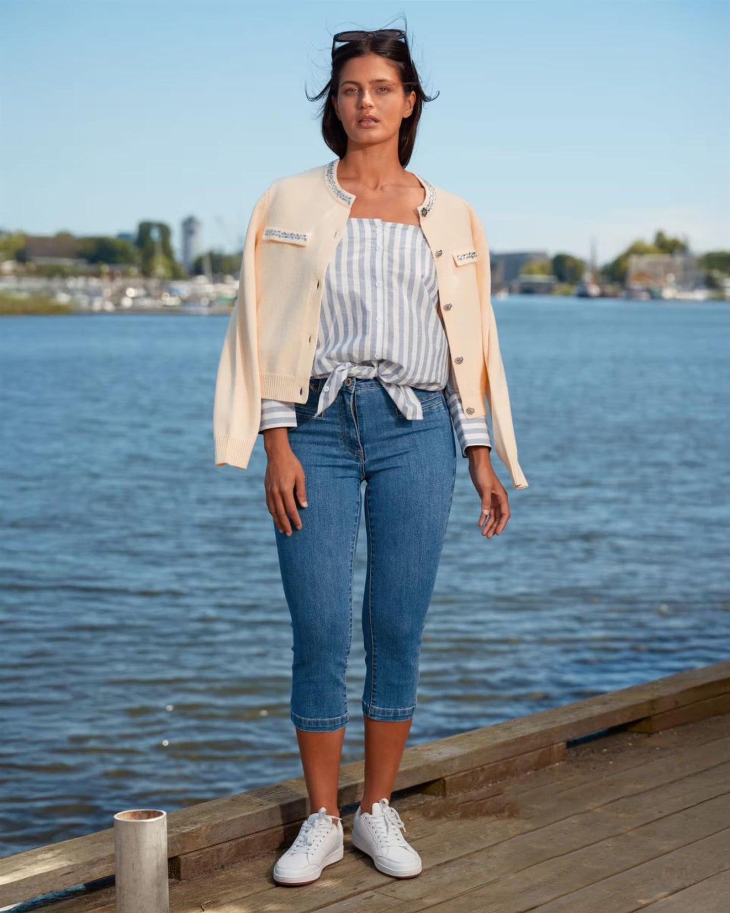 Floyd Capri Gunilla Medium Jeansblå