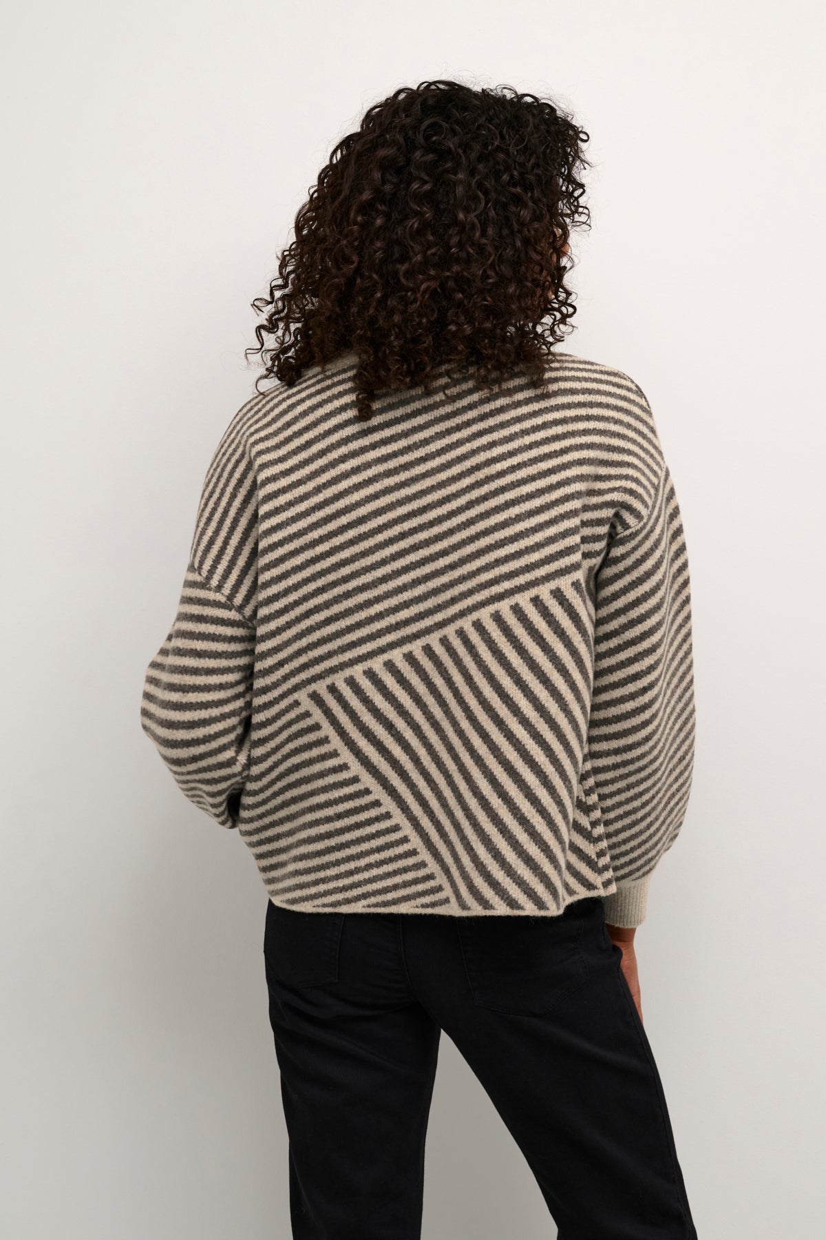 Kaffe Clothing KAverana Knit Pullover Feather Gray Melange/Brown