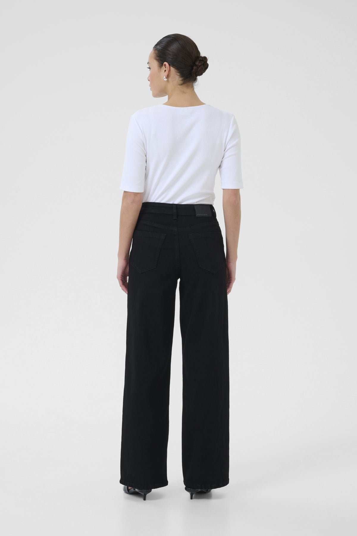 Kaffe Clothing KAmeadow HW Reg Fit Jeans Black Deep 32 tommer