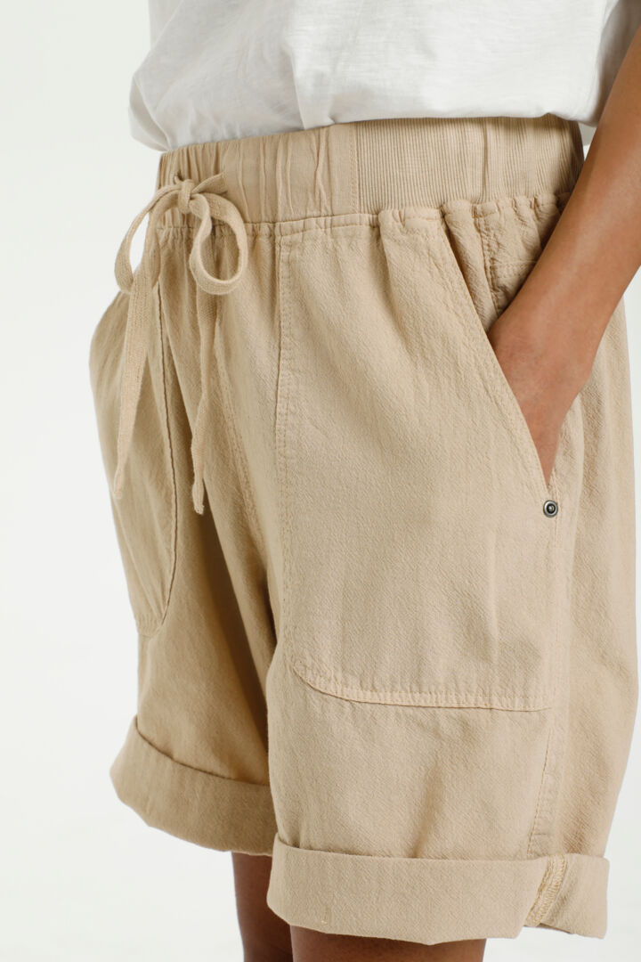 Kaffe Clothing KAnaya Shorts Classic Sand