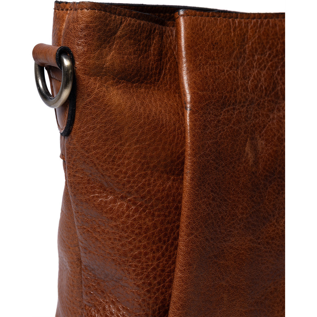 RE:DESIGNED Nisa Medium - Walnut