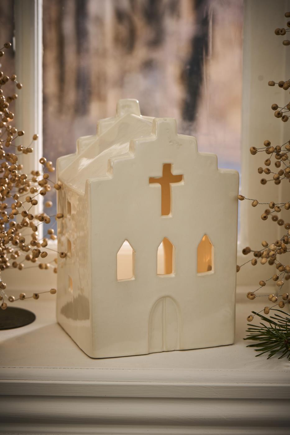 Ib Laursen - Kremfarget lyshus kirke til telys