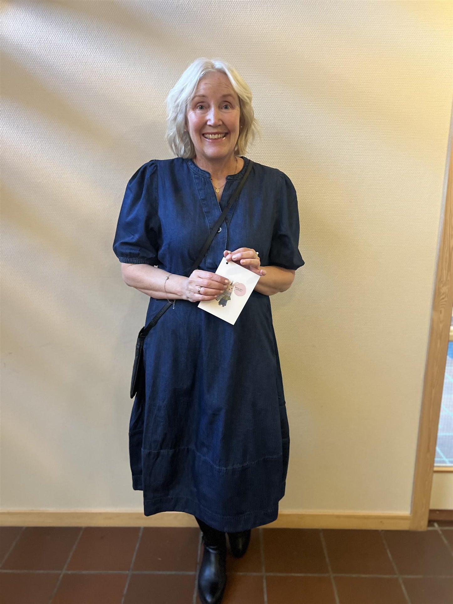 Culture CUmona Arpa – Mørkeblå kortermet denimkjole