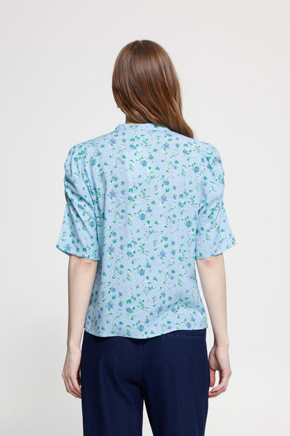Ichi IHvera – Lyseblå bluse med blomsterprint