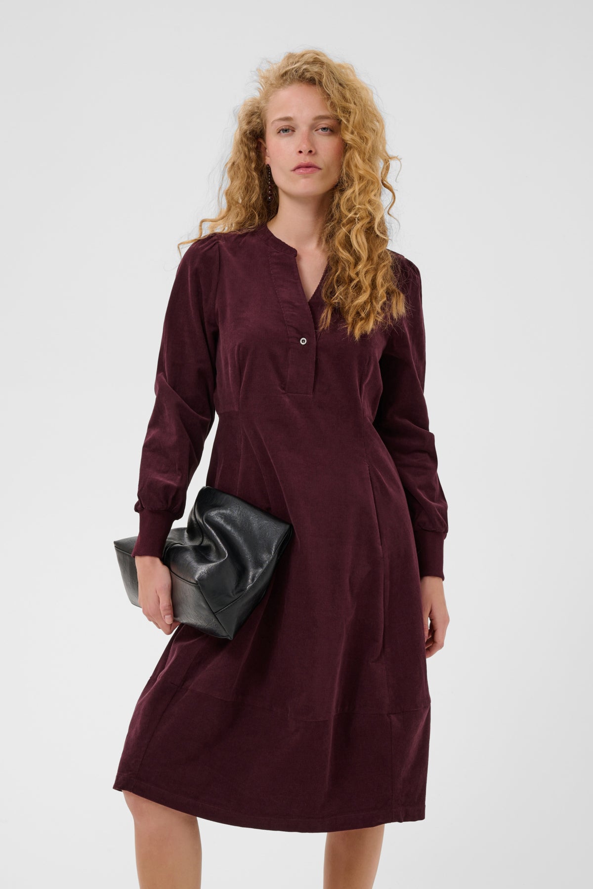 Culture CUrhaena LS Dress Winetasting