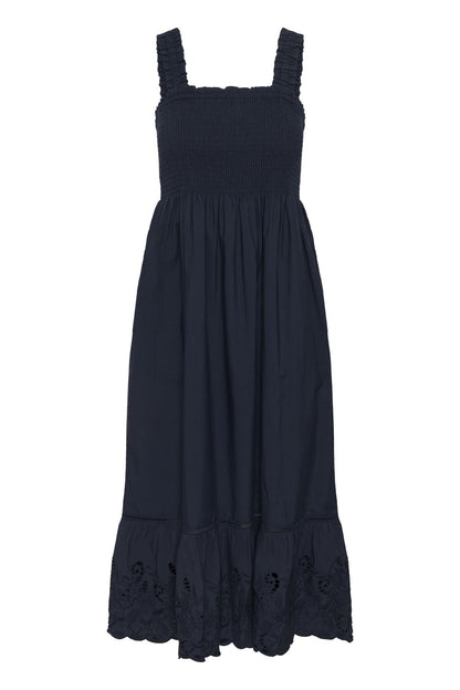 Kaffe KAgertrud Dress – Marineblå midikjole med smocket topp