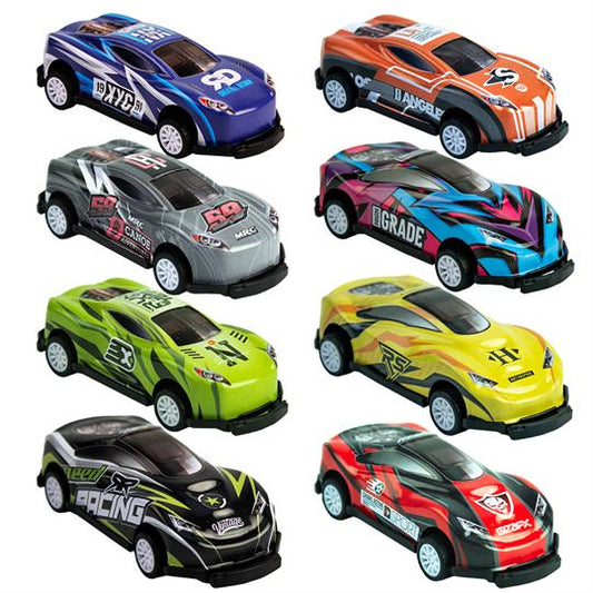 Stuntbil med pull-back (8 assorterte varianter)