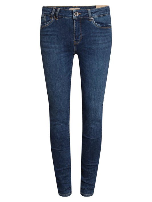 B. Copenhagen Jeans Maggie Slim Fit 30"