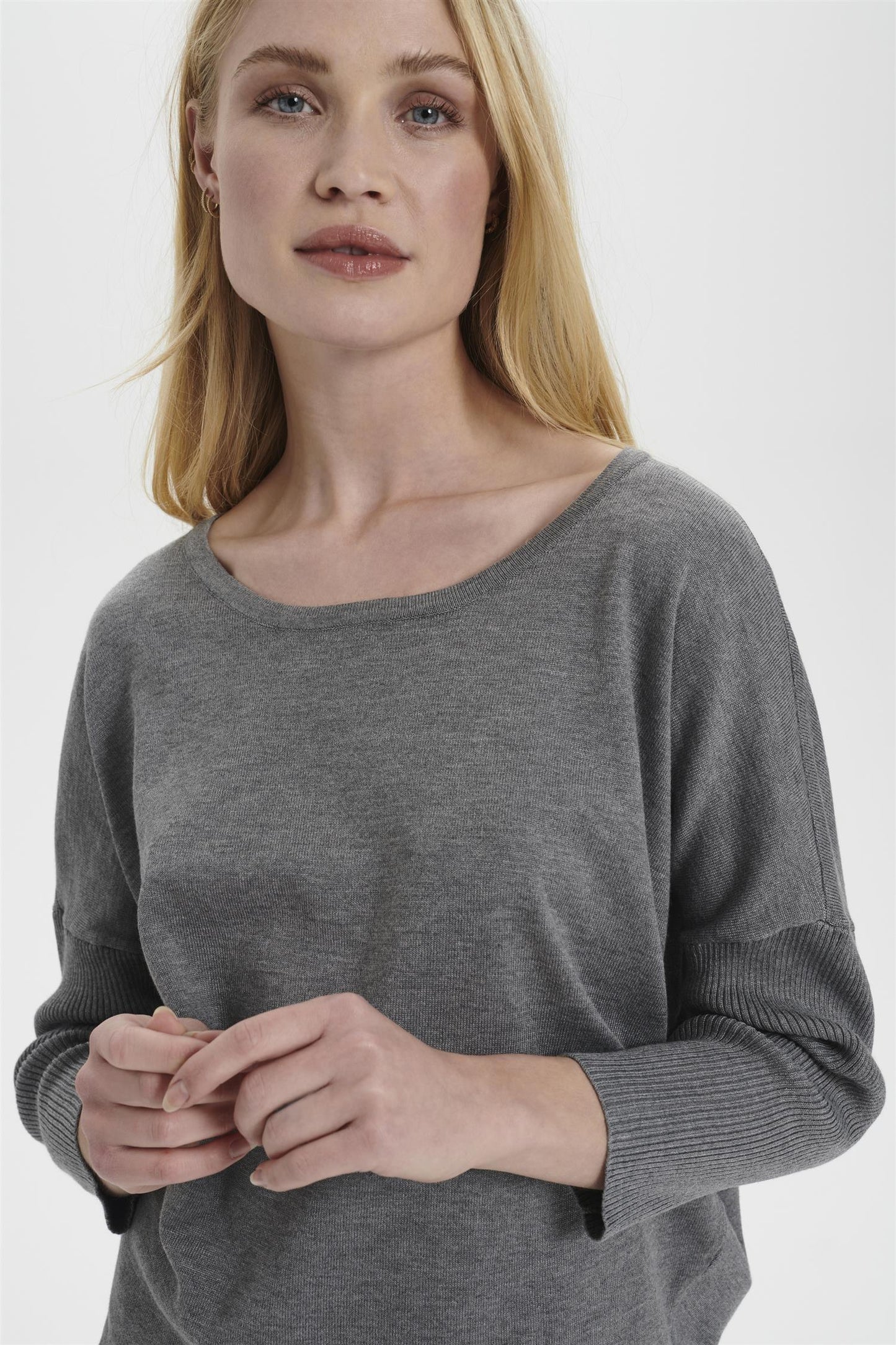 Saint Tropez MilaSZ R-Neck Pullover Mist Grey Melange