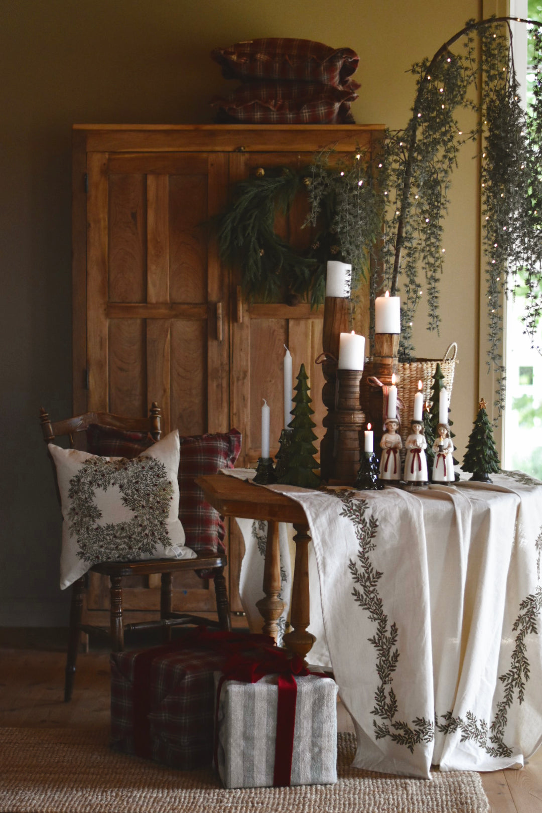 Trend Design Duk brodert kvist 140×250 cm