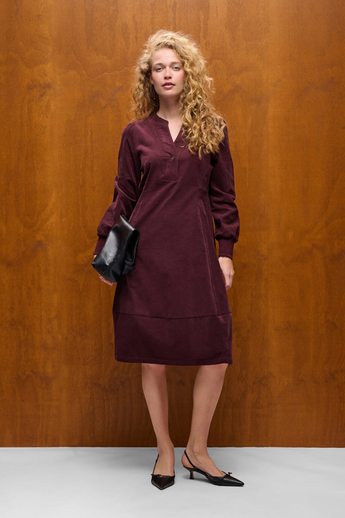 Culture CUrhaena LS Dress Winetasting