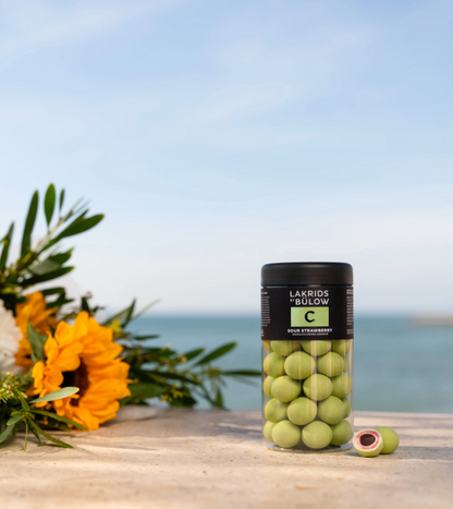 Lakrids by Bülow C Sour Strawberry 295g