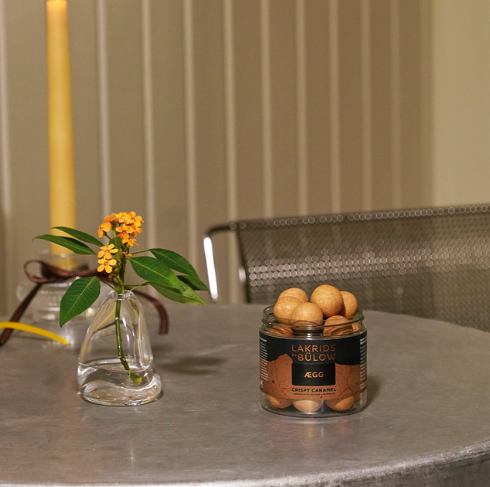 Lakrids By Bülow - CRISPY CARAMEL - SMALL Dulce-sjokolade • Søt lakris • Havsalt