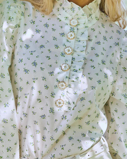 Floyd Vanda - Lys blomstrete bluse med blå detaljer