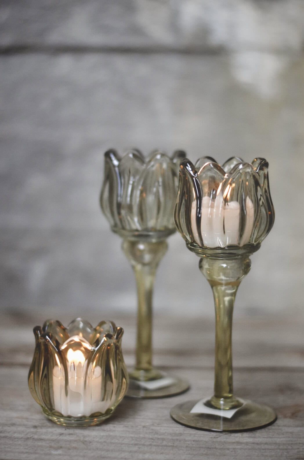 Trend Design Lysglass blomst h 18,5 cm grønt