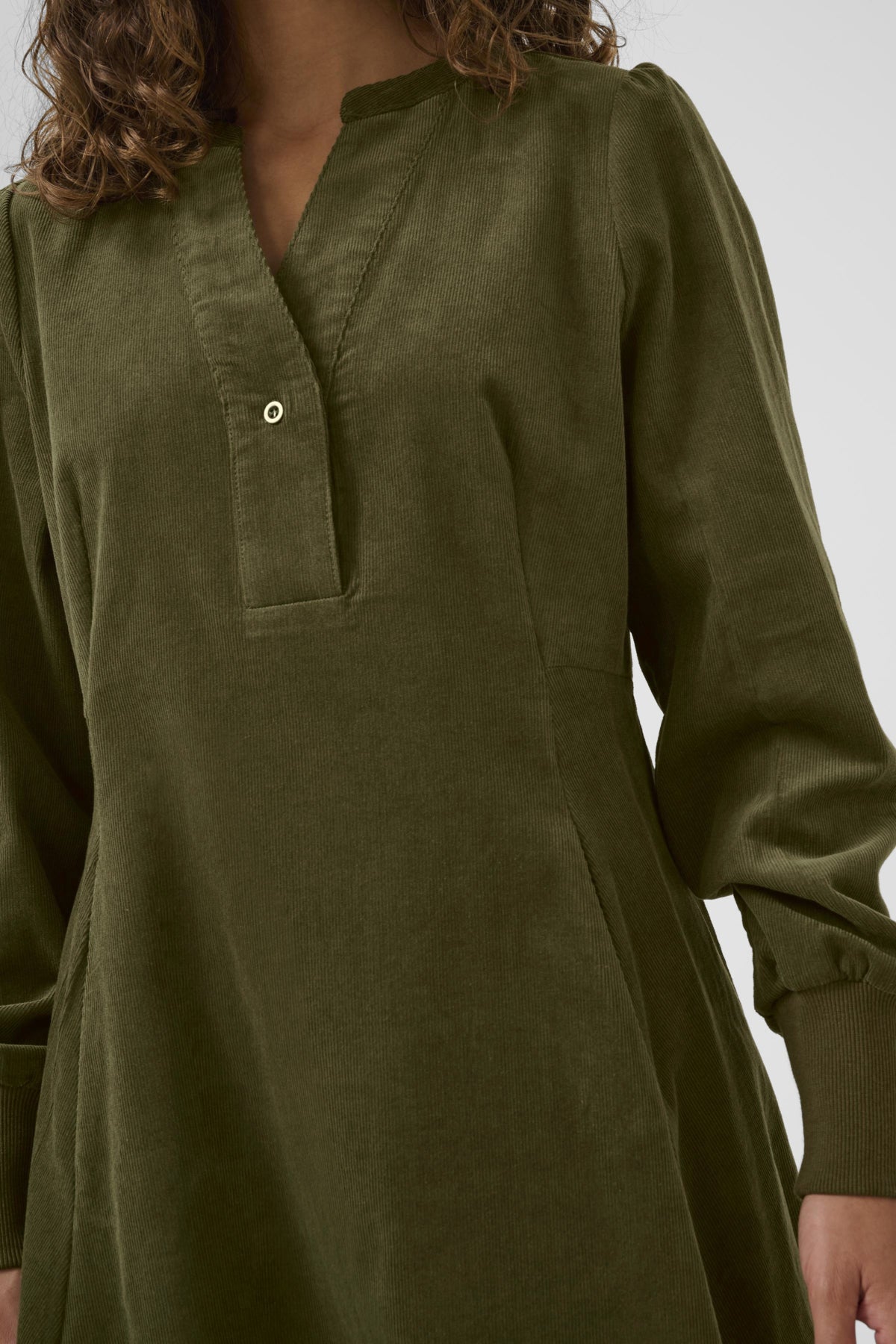 Culture CUrhaena LS Dress Burnt Olive Green