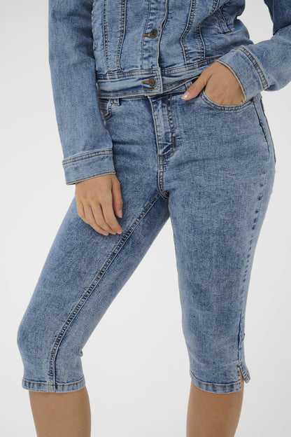 Kaffe Clothing KAvilma Capri Jeans Washed Blue Denim