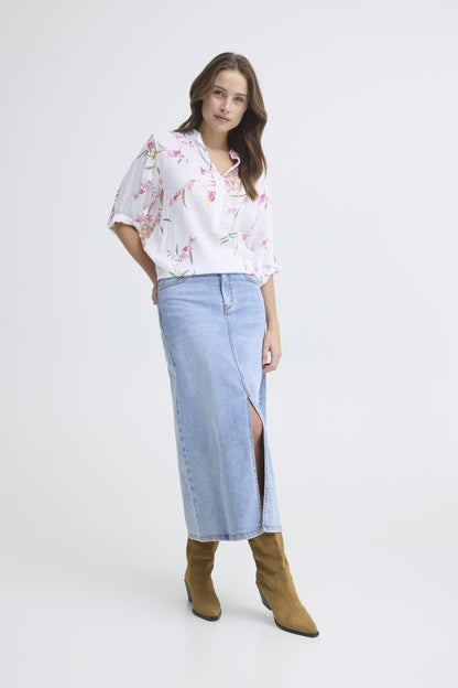 Sorbet SBalexa – Hvit bluse med blomsterprint