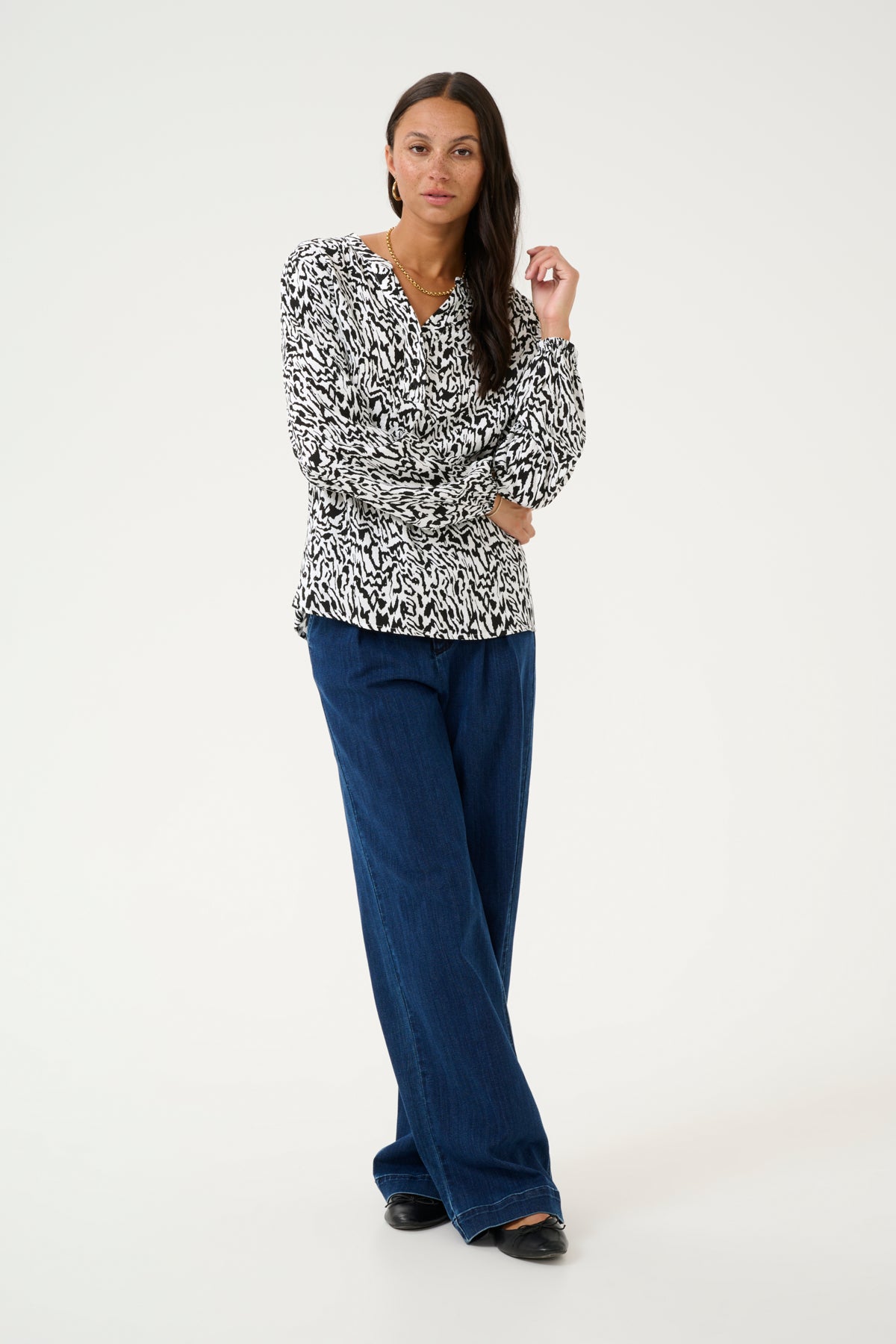 Kaffe Clothing KAmathilde Blouse Chalk/Black Graphic