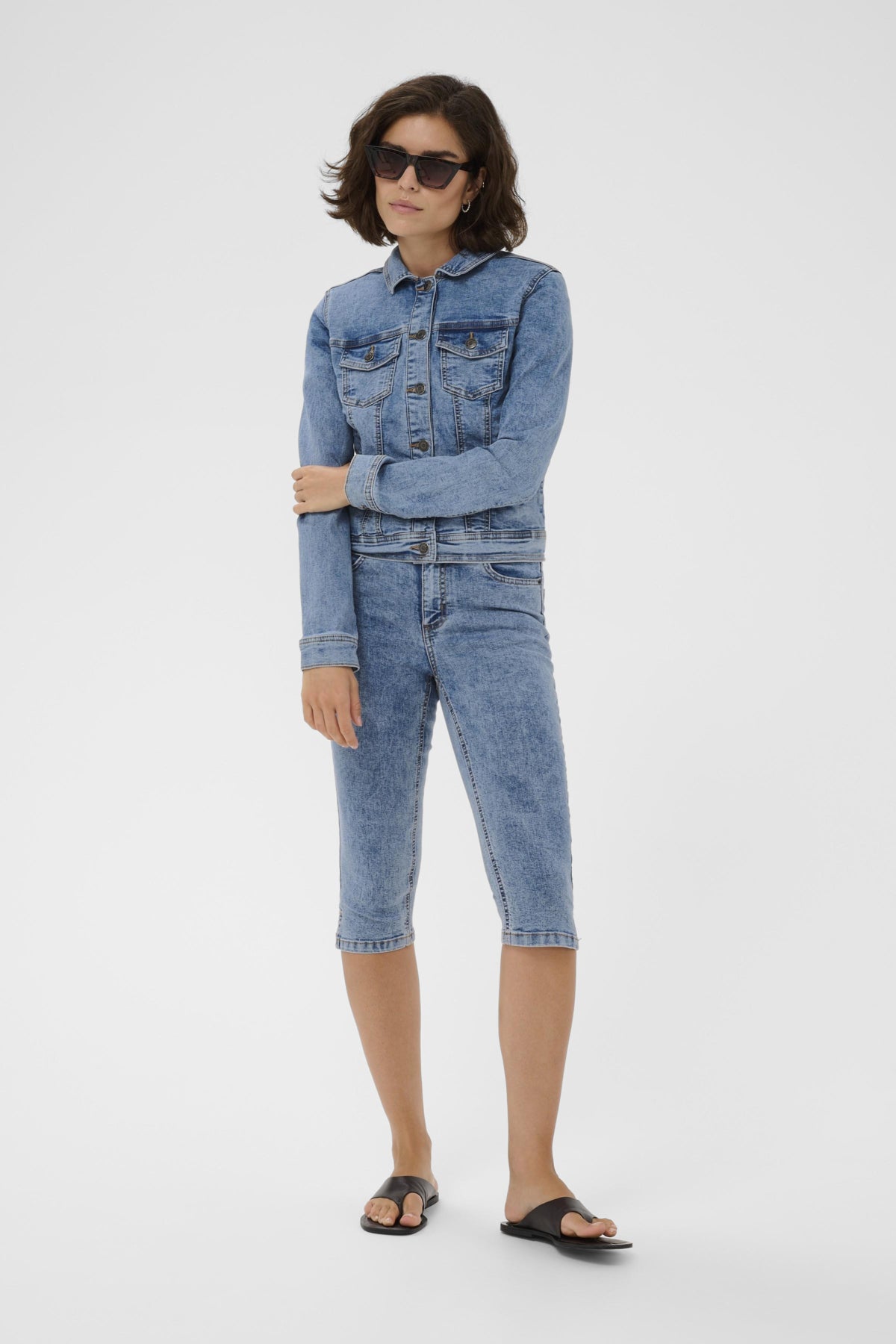 Kaffe Clothing KAvilma Capri Jeans Washed Blue Denim