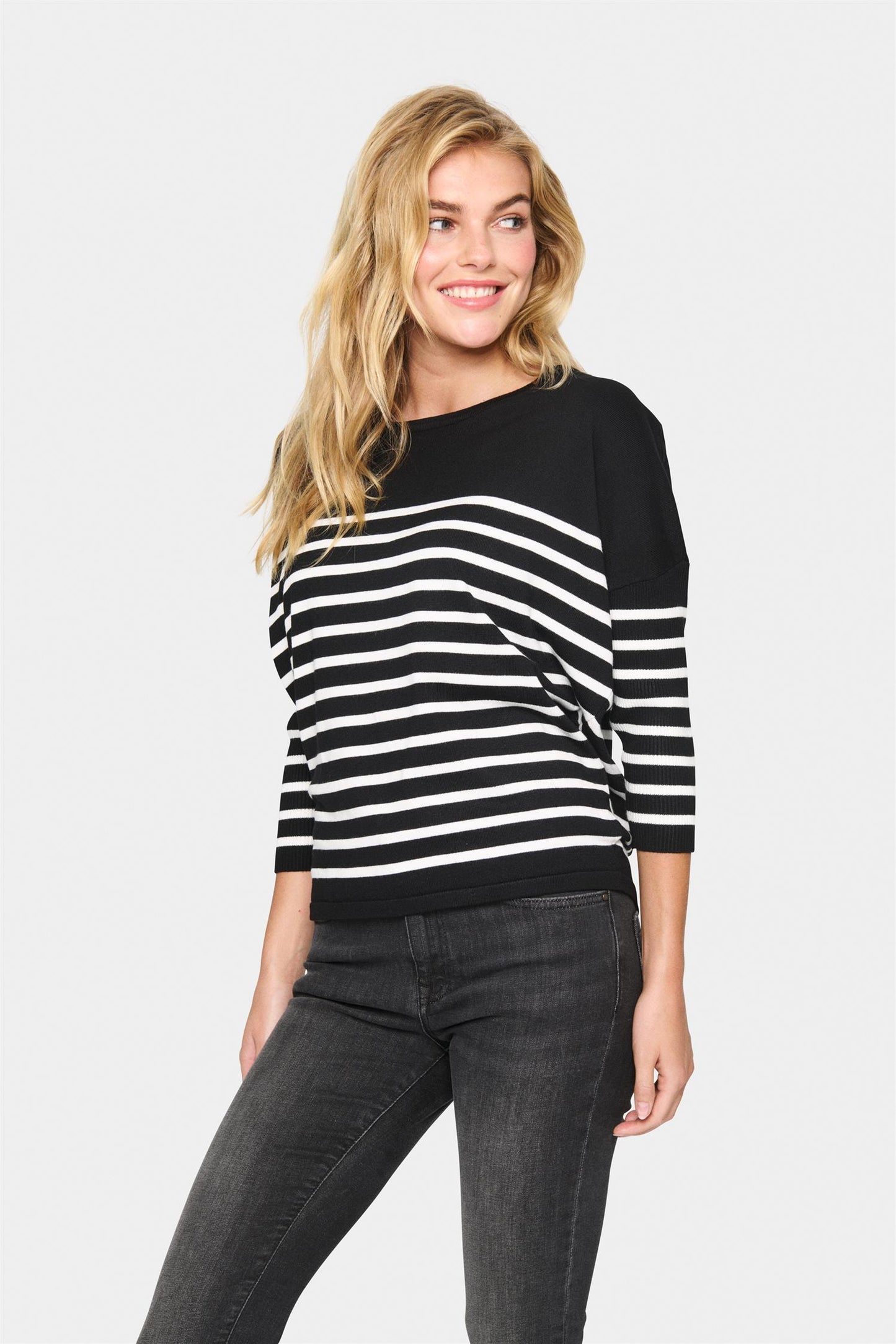 Saint Tropez MilaSZ R-Neck St. Pullover Black Mila Stripes