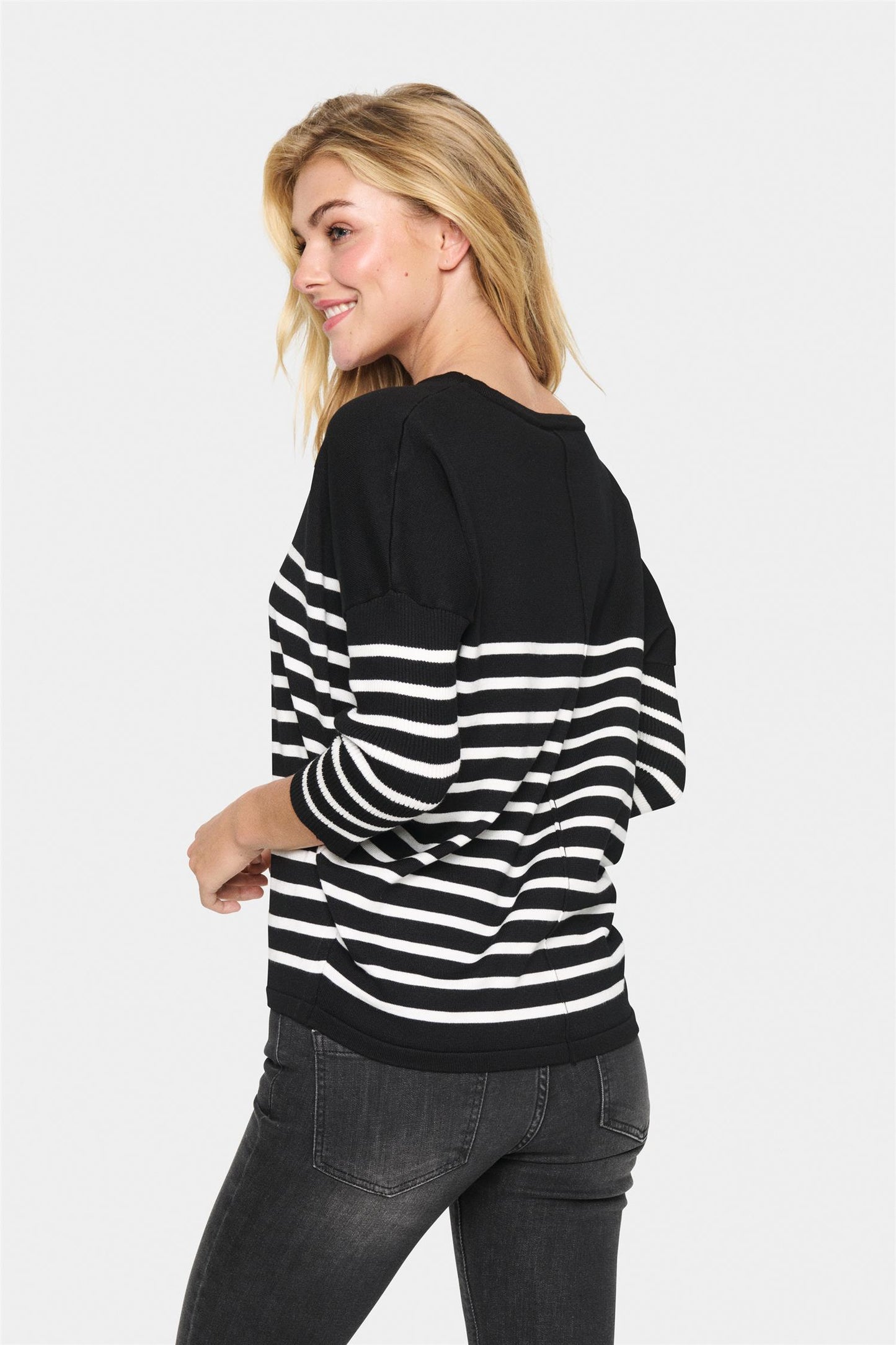 Saint Tropez MilaSZ R-Neck St. Pullover Black Mila Stripes